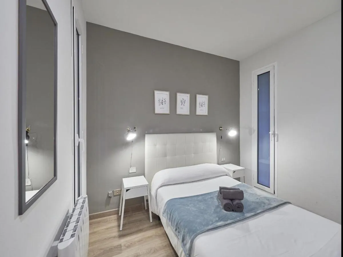Gran Via Terrace Barcelona Apartment